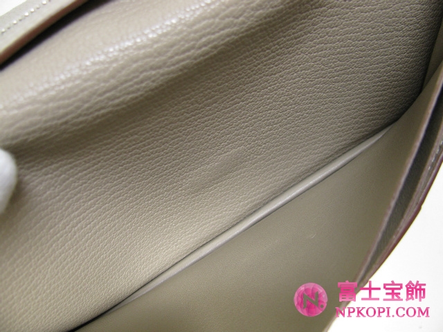 ブランド名：HERMES（エルメス）HERMES032803037